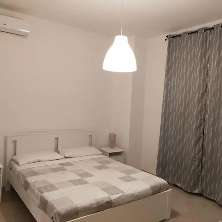 B&c And Events Daire Lecce